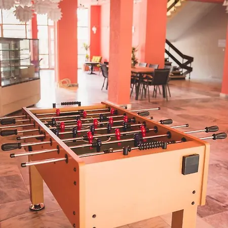 Amadina Garden Hotell