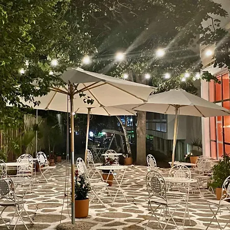 Amadina Garden Hotell *