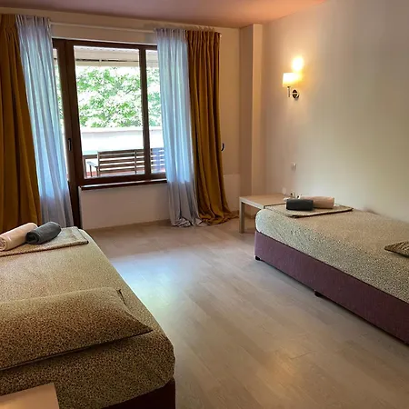 Amadina Garden Hotell *