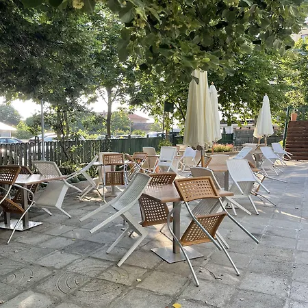 Amadina Garden Hotell *