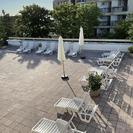 Hotell Amadina Garden Lozenets