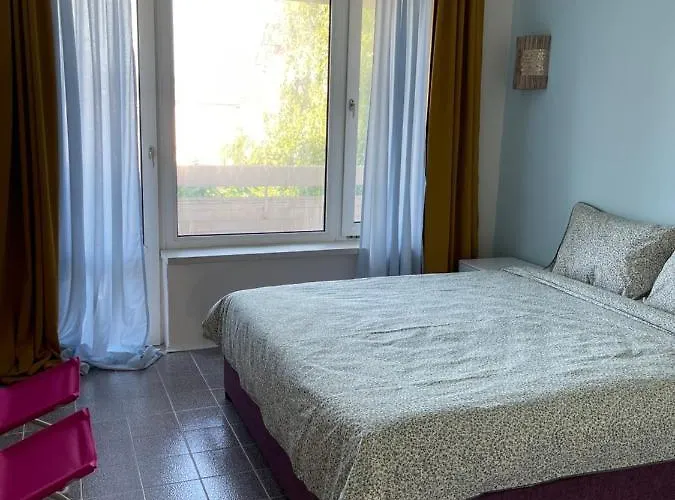 Amadina Garden 로제넷츠