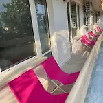 Amadina Garden