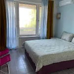 Amadina Garden Лозенец