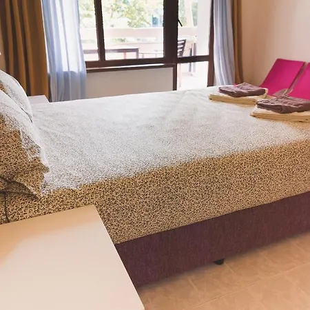 Amadina Garden Hotel Lozenets